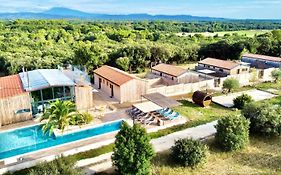 Nuiki Lodges - Chambres D'Hotes