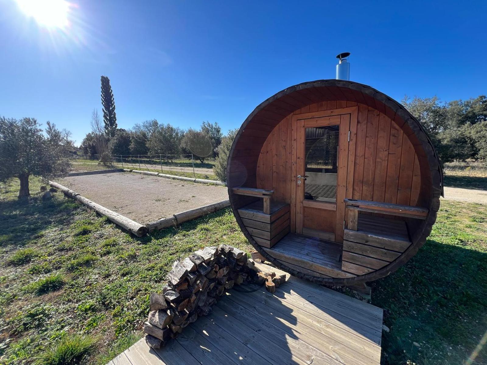 Nuiki Lodges - Chambres D'Hotes Montségur-sur-Lauzon Extérieur photo