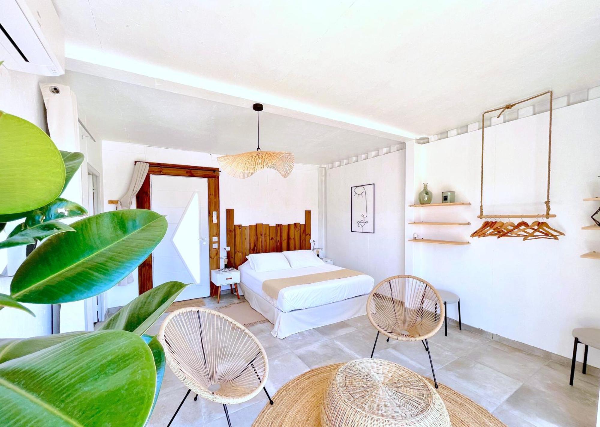 Nuiki Lodges - Chambres D'Hotes Montségur-sur-Lauzon Extérieur photo